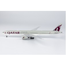 NG Model Qatar Airways 777-300ER A7-BEE 25 Years of Exellence 1:400